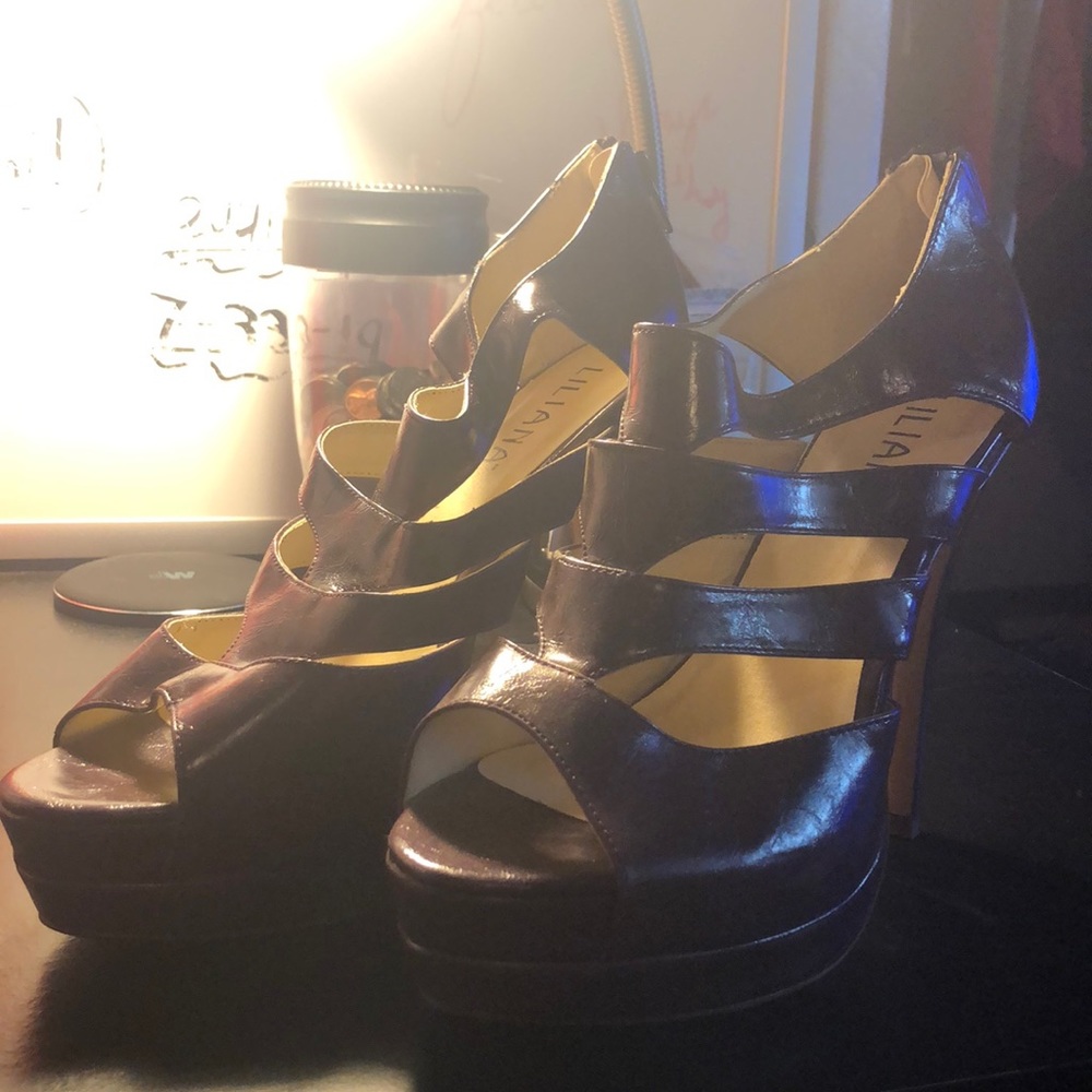 Liliana purple heels